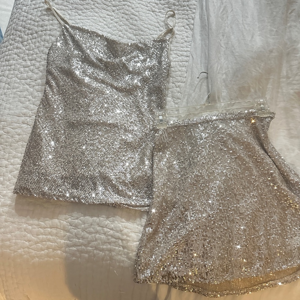 RESA Silver Sequin Glam Set - Picture 2 of 4